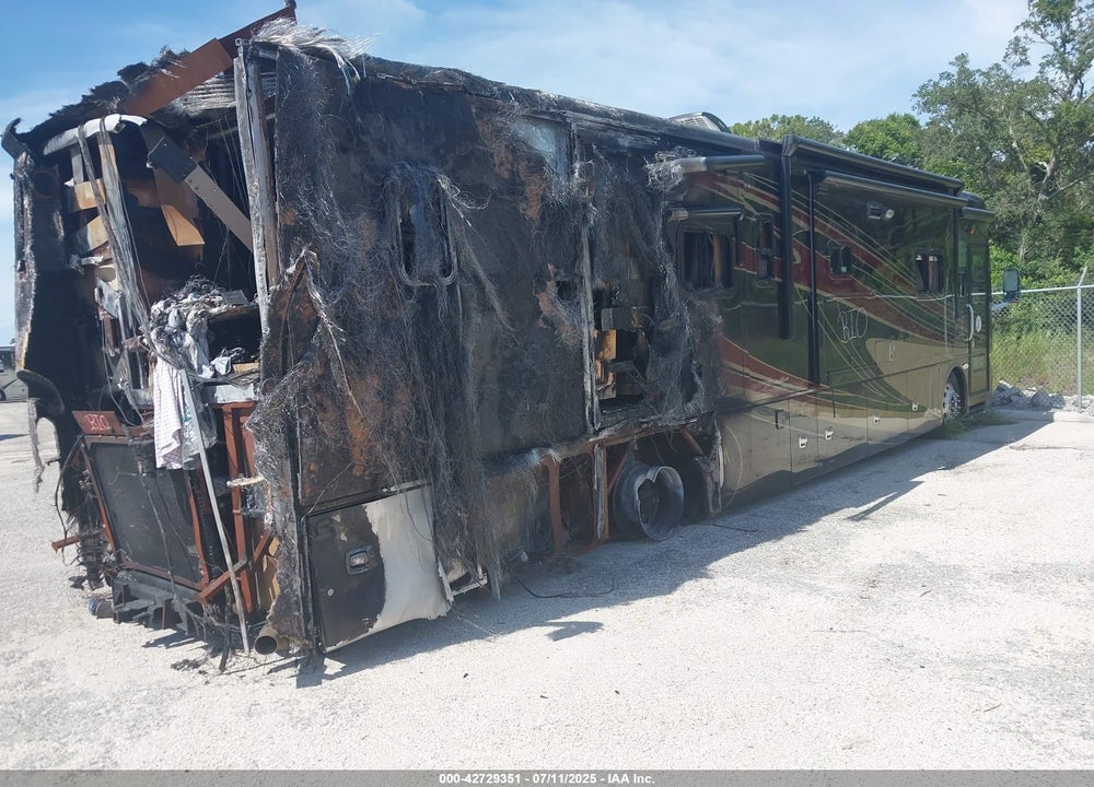 2014 FREIGHTLINER TIFFIN MOTOR HOMES VIN: 4UZACHCY7ECGB9108