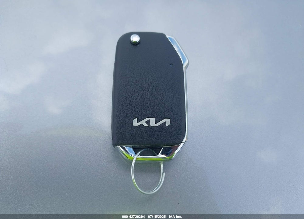 2022 KIA NIRO VIN: KNDCB3LC9N5541329