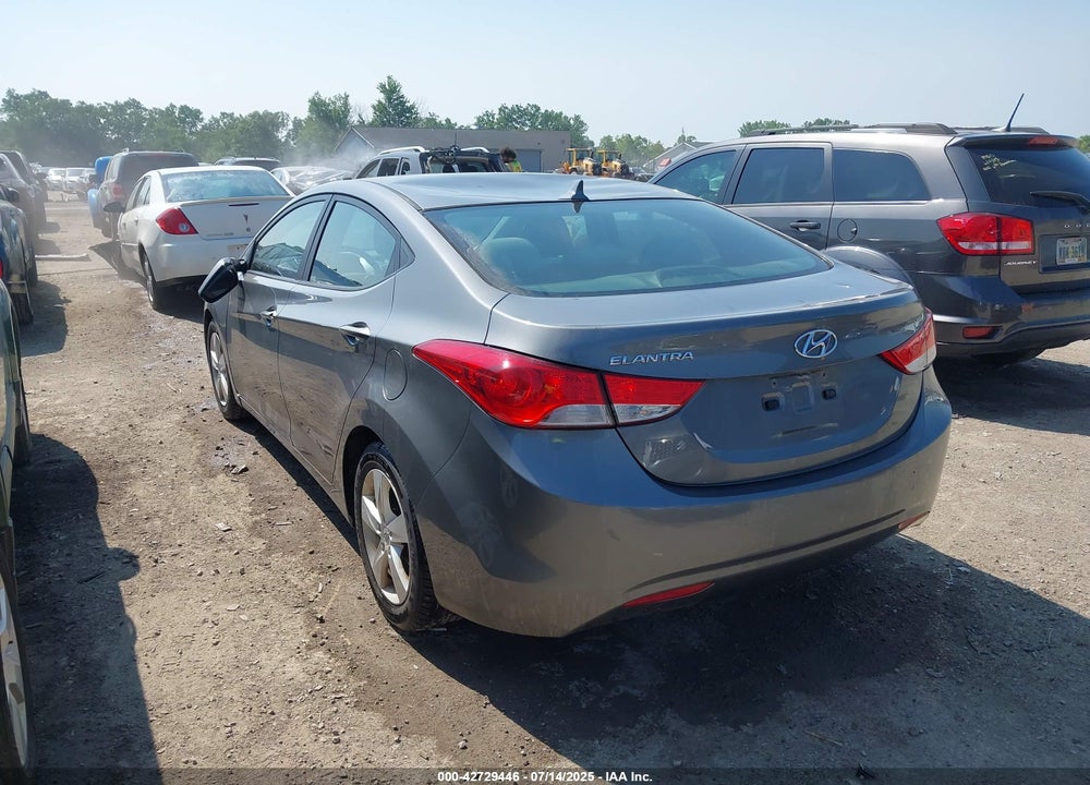 2013 HYUNDAI ELANTRA VIN: 5NPDH4AE8DH230065