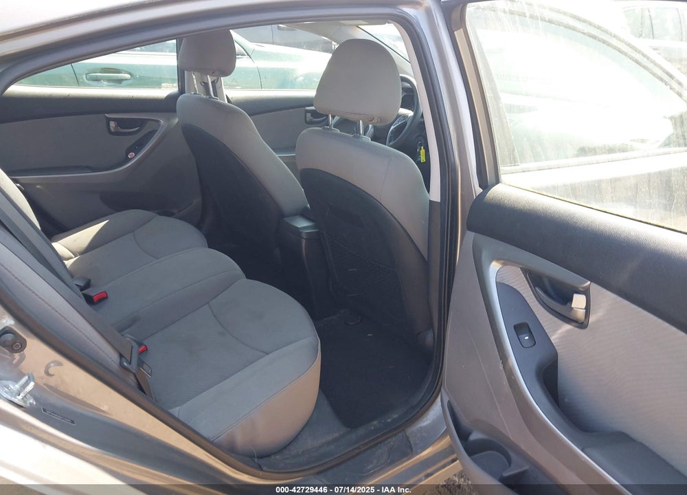 2013 HYUNDAI ELANTRA VIN: 5NPDH4AE8DH230065