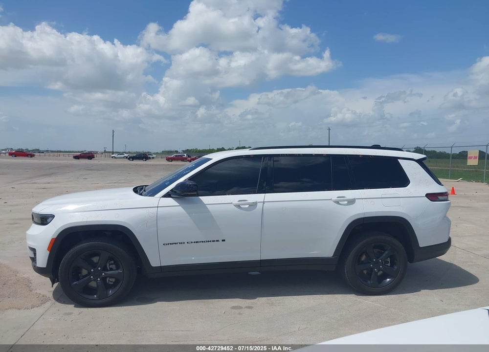 2024 JEEP GRAND CHEROKEE L ALTITUDE 4X4 VIN: 1C4RJKAG3R8511275