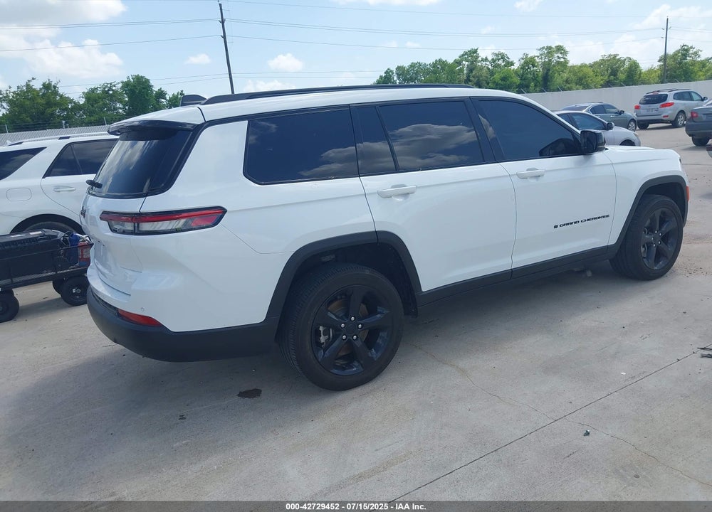 2024 JEEP GRAND CHEROKEE L ALTITUDE 4X4 VIN: 1C4RJKAG3R8511275