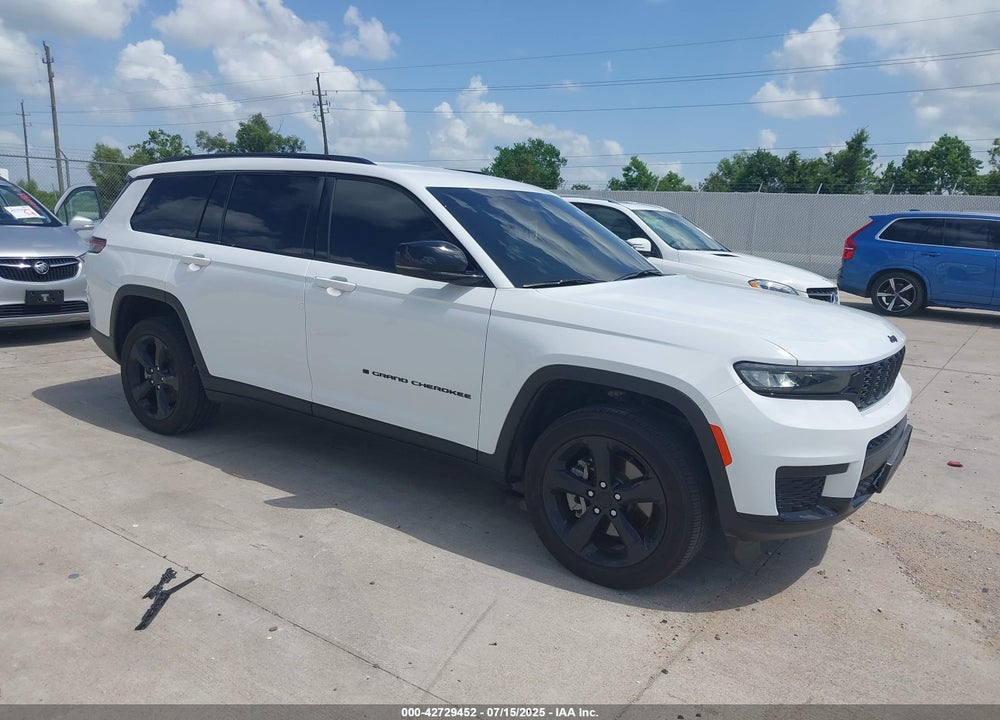 2024 JEEP GRAND CHEROKEE L ALTITUDE 4X4 VIN: 1C4RJKAG3R8511275