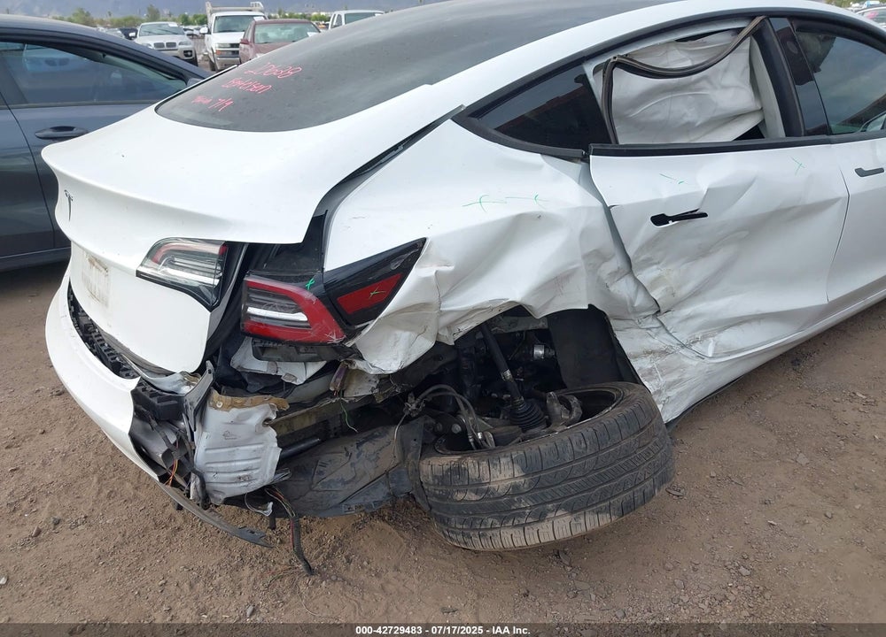 2021 TESLA MODEL 3 VIN: 5YJ3E1EAXMF870089