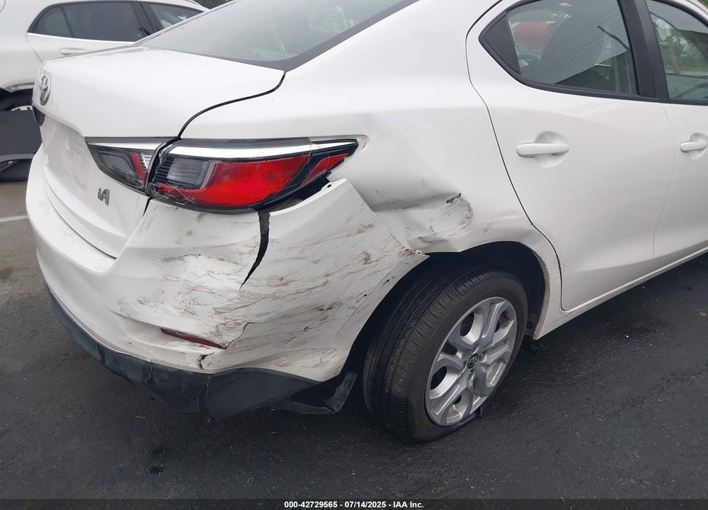 2017 TOYOTA YARIS IA VIN: 3MYDLBYV9HY174611