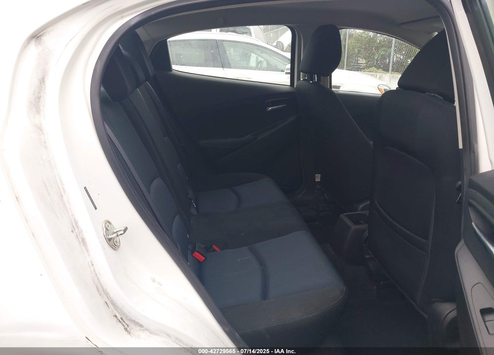 2017 TOYOTA YARIS IA VIN: 3MYDLBYV9HY174611