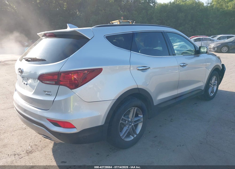 2017 HYUNDAI SANTA FE VIN: 5XYZUDLB6HG491163