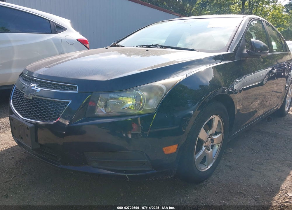 2014 CHEVROLET CRUZE VIN: 1G1PC5SB8E7210158