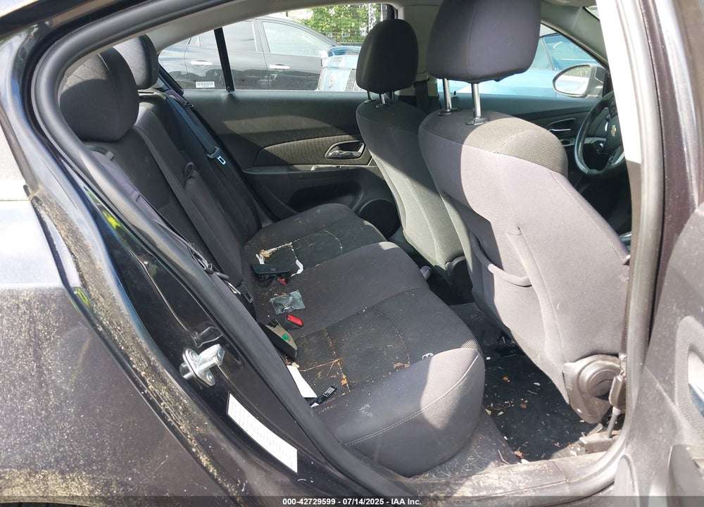 2014 CHEVROLET CRUZE VIN: 1G1PC5SB8E7210158