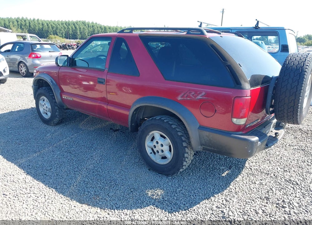1999 CHEVROLET BLAZER LS VIN: 1GNCT18W6XK240758