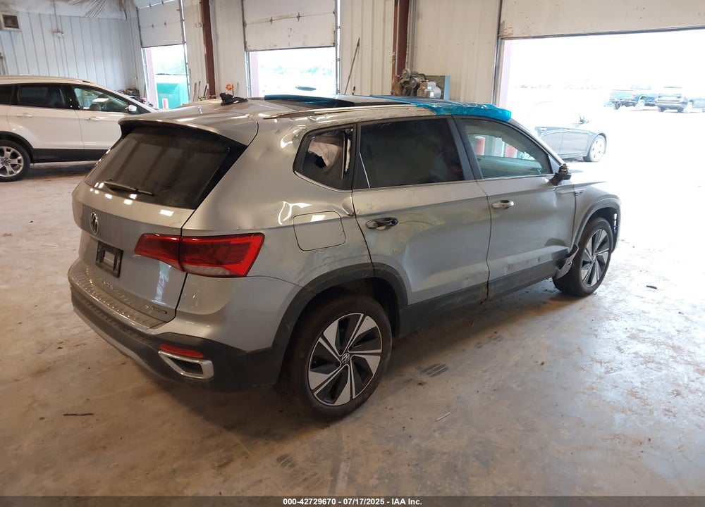 2024 VOLKSWAGEN TAOS VIN: 3VVVX7B28RM017097