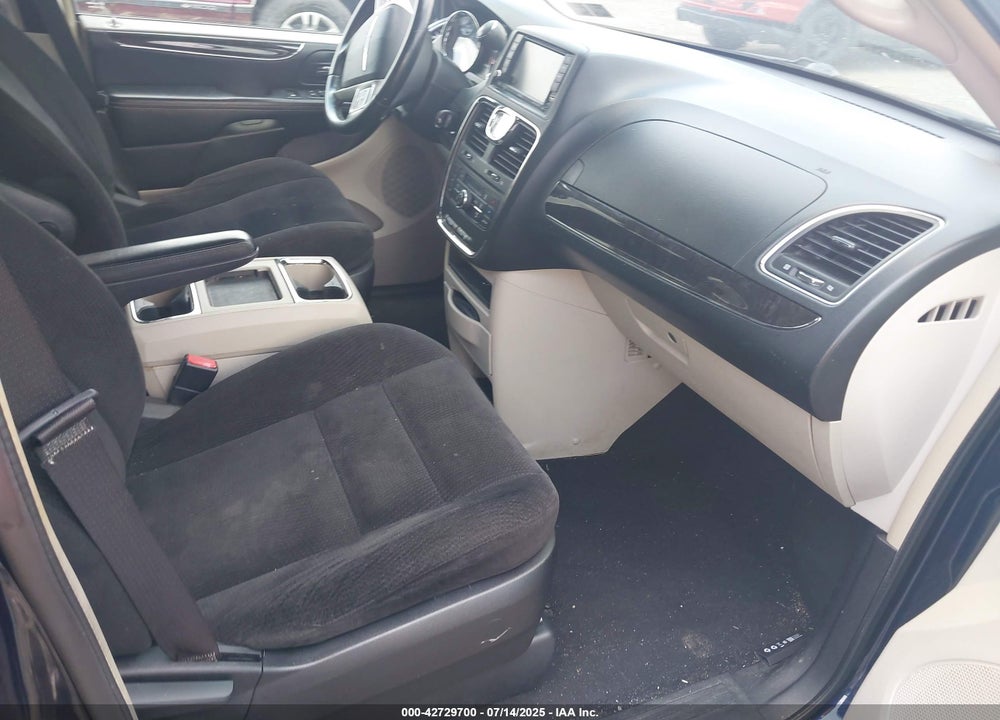 2014 CHRYSLER TOWN & COUNTRY TOURING VIN: 2C4RC1BG2ER317886