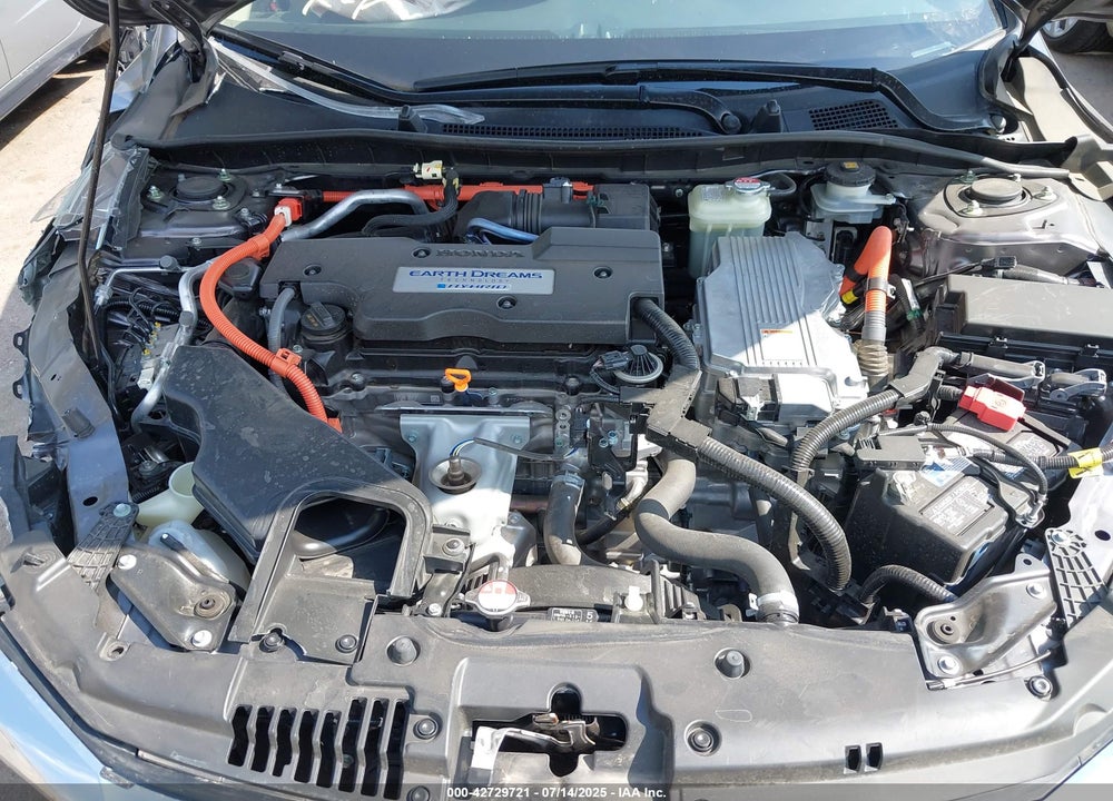 2017 HONDA ACCORD VIN: JHMCR6F51HC018847