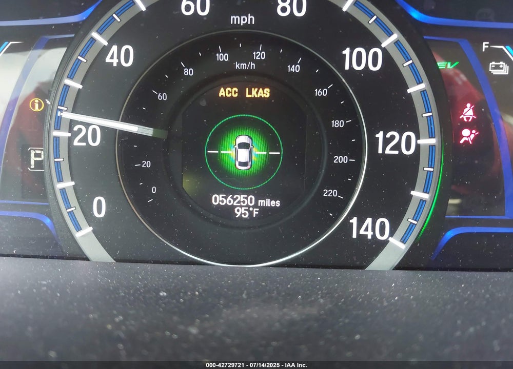 2017 HONDA ACCORD VIN: JHMCR6F51HC018847