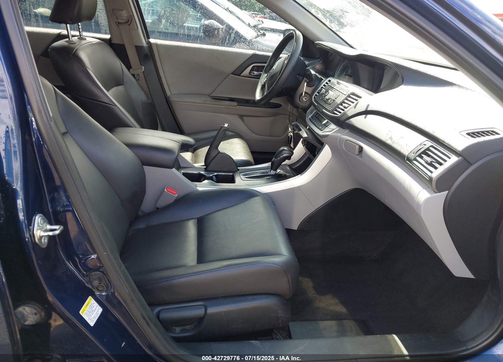2015 HONDA ACCORD SEDAN VIN: 1HGCR2F3XFA192273