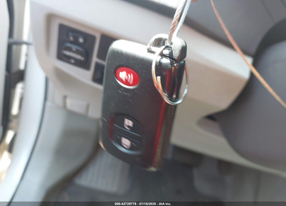 2011 TOYOTA PRIUS VIN: JTDKN3DU2B5368730