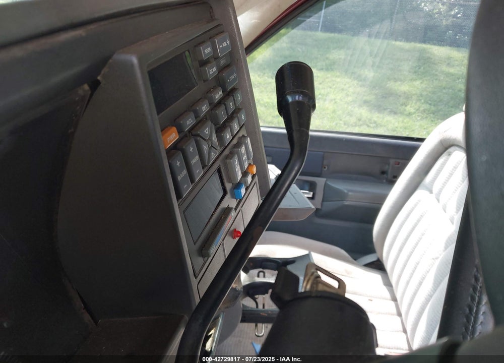 1994 CHEVROLET GMT-400 VIN: 1GCHK39N0RE299051