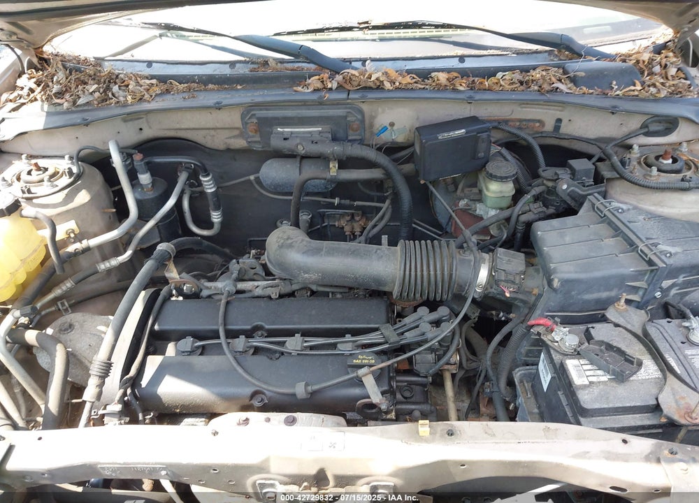2002 MAZDA TRIBUTE DX VIN: 4F2YU06B42KM20366
