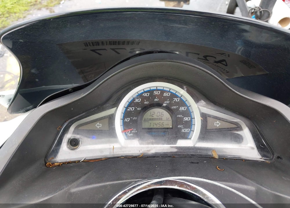 2017 HONDA PCX 150 VIN: RLHKF1804HY200328