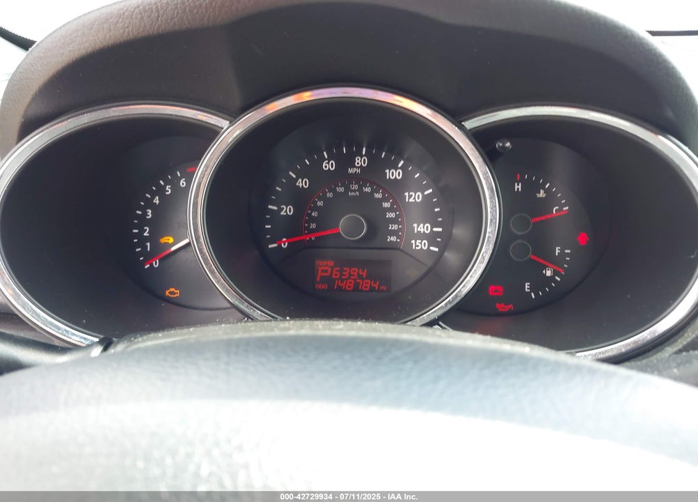 2011 KIA SORENTO VIN: 5XYKU3A17BG057265