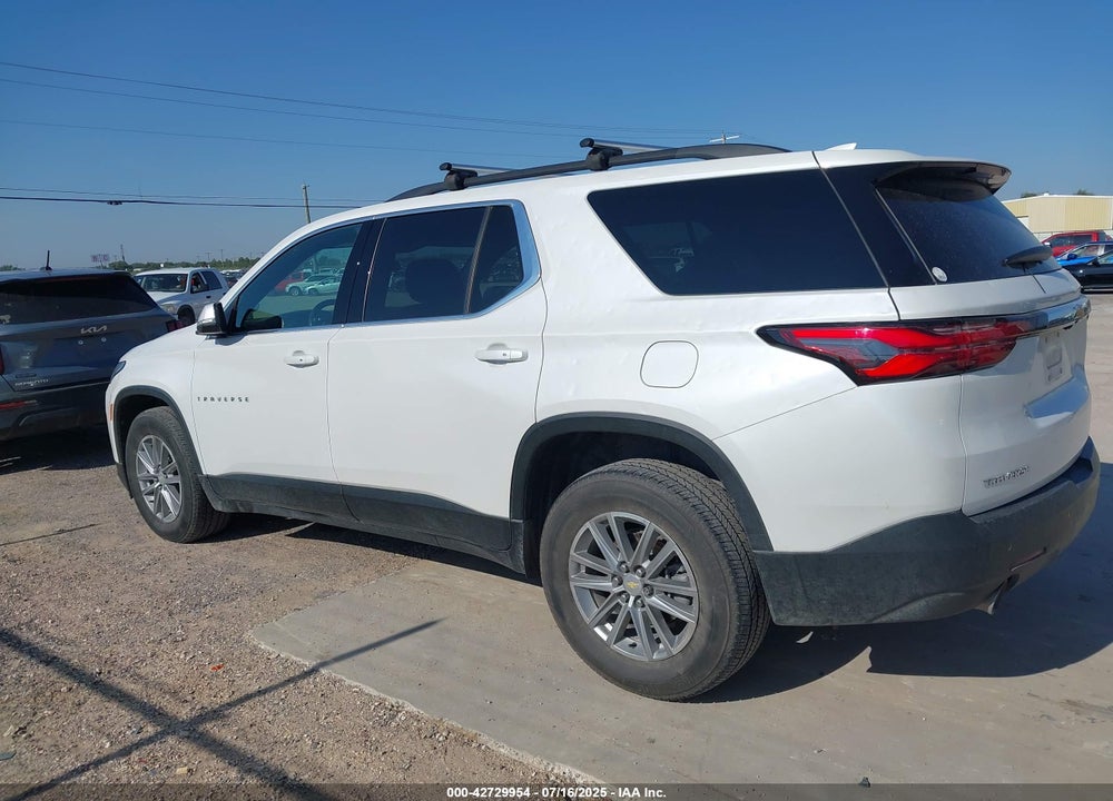 2022 CHEVROLET TRAVERSE FWD LT CLOTH VIN: 1GNERGKW1NJ147734