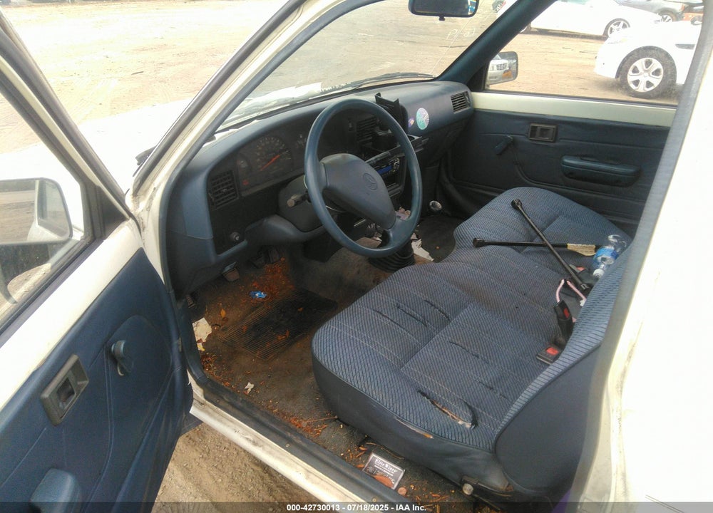 1993 TOYOTA PICKUP 1/2 TON SHORT WHLBASE STB VIN: 4TARN81A8PZ118619