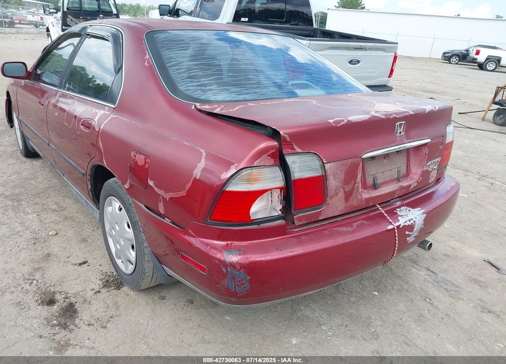 1997 HONDA ACCORD VIN: 1HGCD5632VA008751