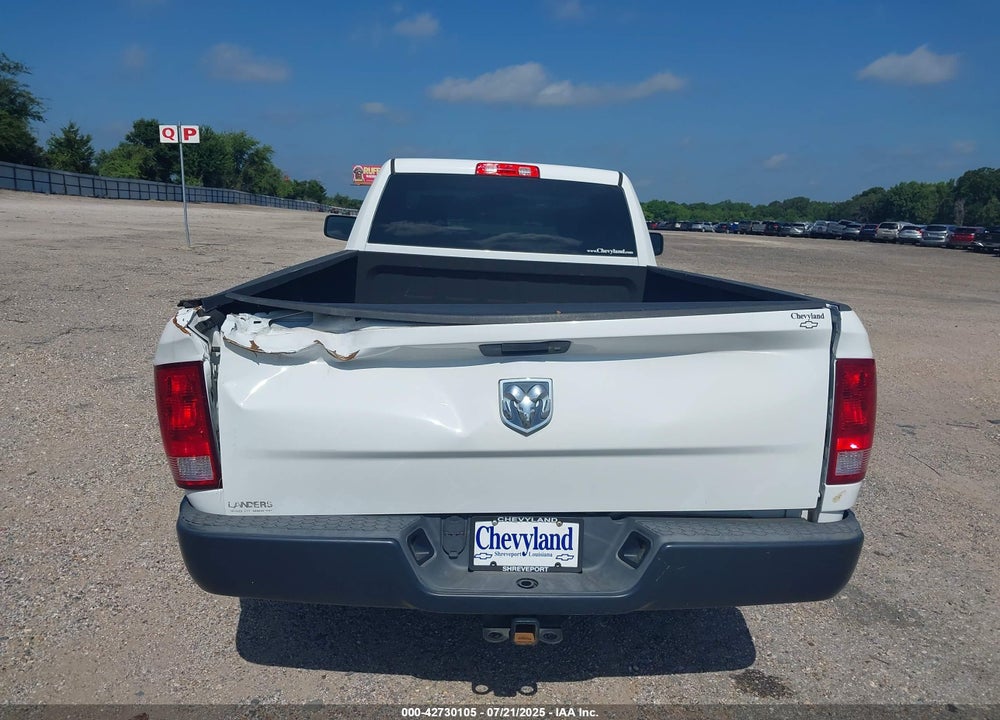 2015 RAM 1500 VIN: 3C6JR6DT2FG559692