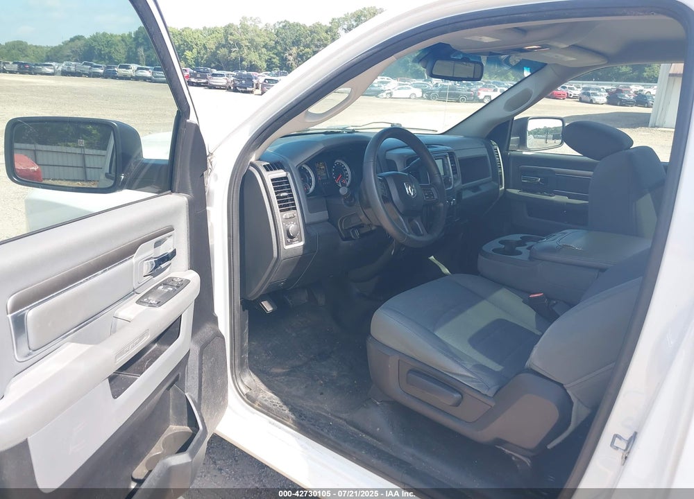 2015 RAM 1500 VIN: 3C6JR6DT2FG559692