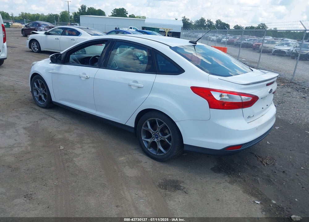 2014 FORD FOCUS VIN: 1FADP3F27EL251021
