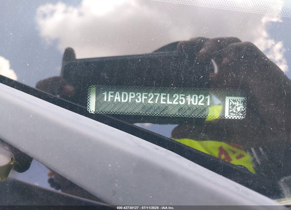 2014 FORD FOCUS VIN: 1FADP3F27EL251021