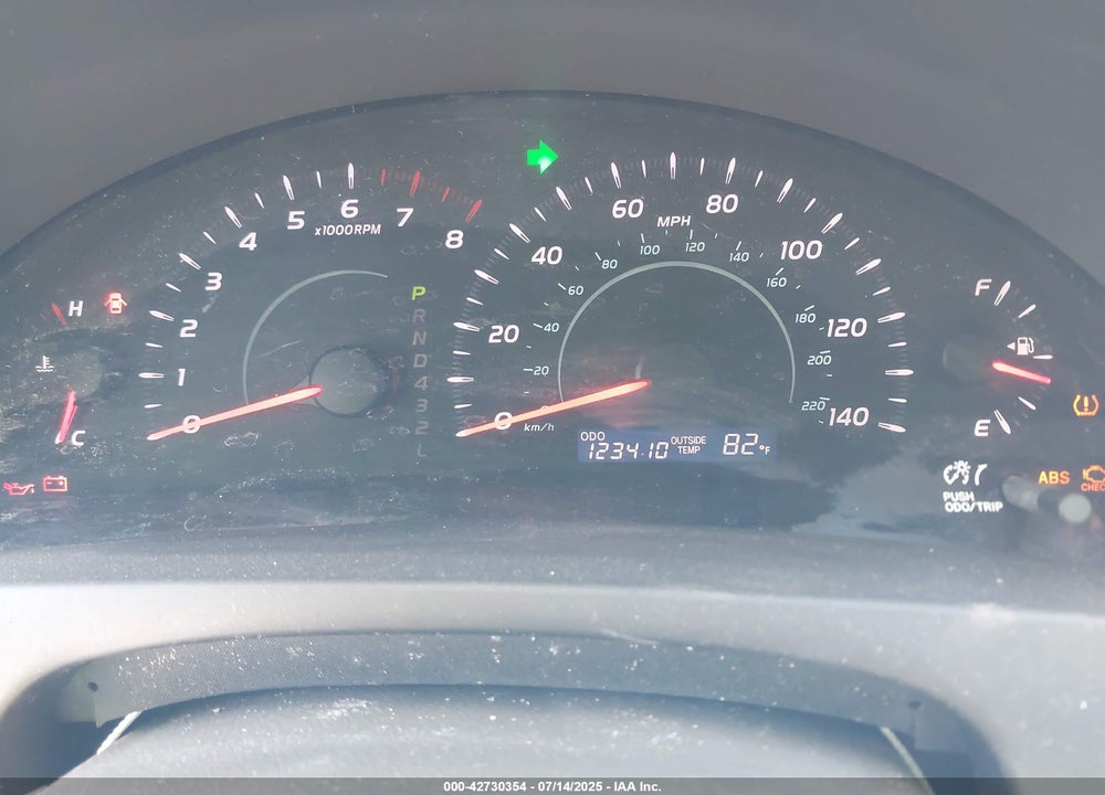 2008 TOYOTA CAMRY LE VIN: 4T4BE46K08R032429
