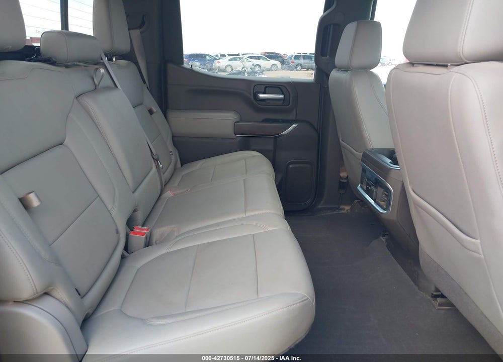 2022 GMC SIERRA 1500 LIMITED 4WD SHORT BOX SLT VIN: 3GTU9DED4NG142087