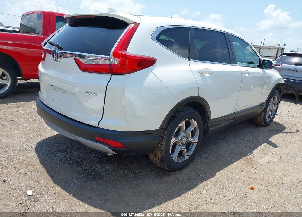 2018 HONDA CR-V VIN: 2HKRW2H81JH615883