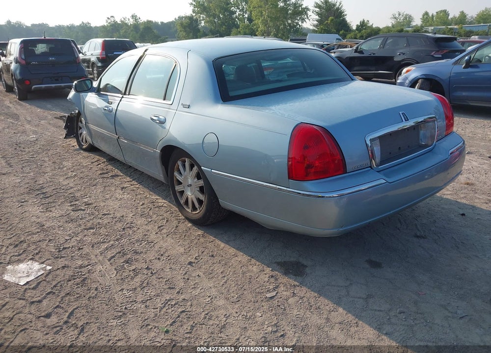 2010 LINCOLN TOWN CAR VIN: 2LNBL8CV9AX611259