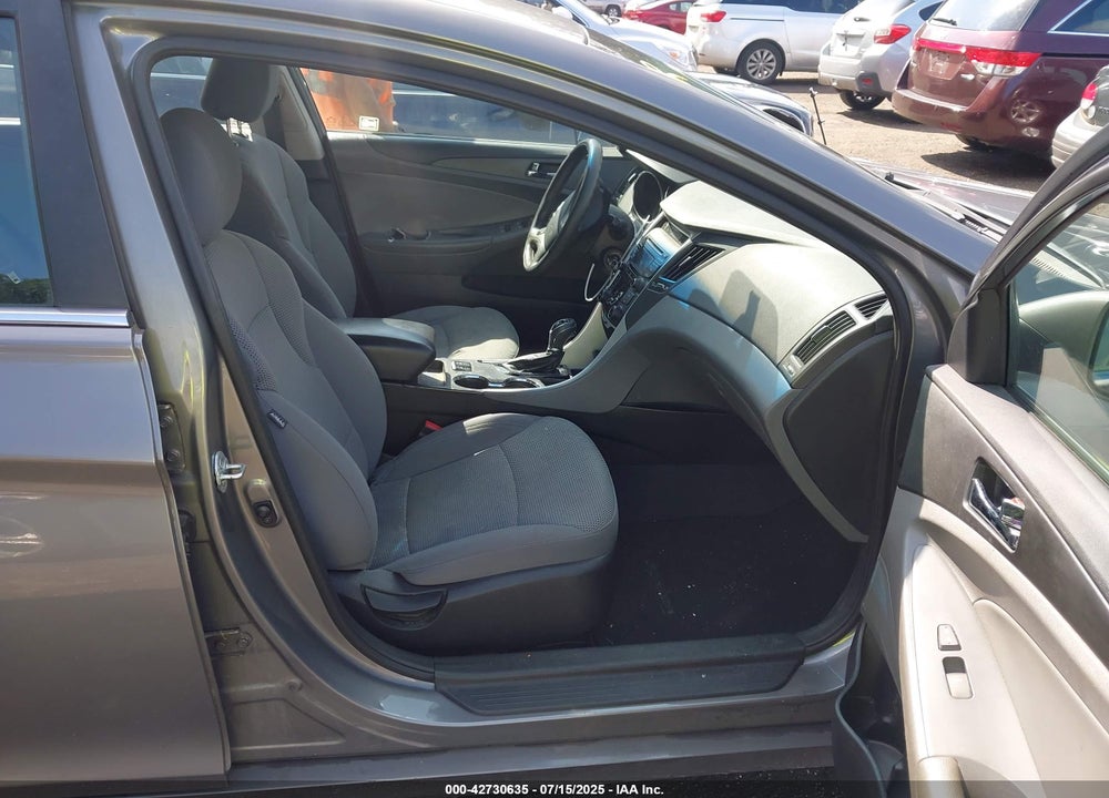2013 HYUNDAI SONATA VIN: 5NPEB4AC9DH783487