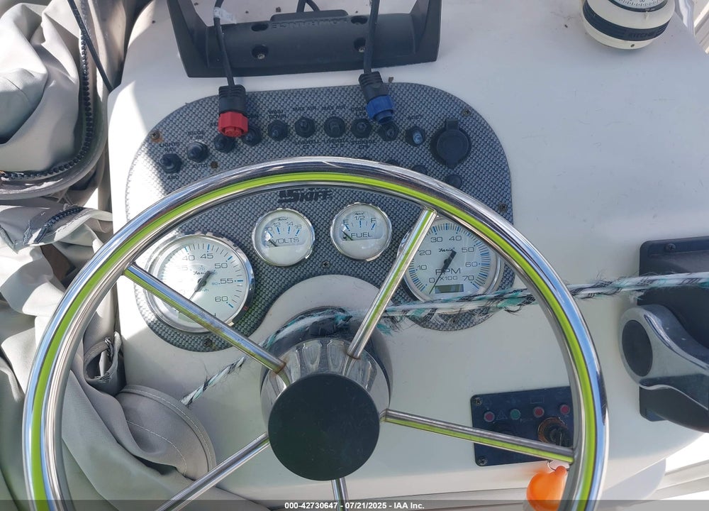 2013 CAROLINA SKIFF BOAT VIN: EKH0L900L213