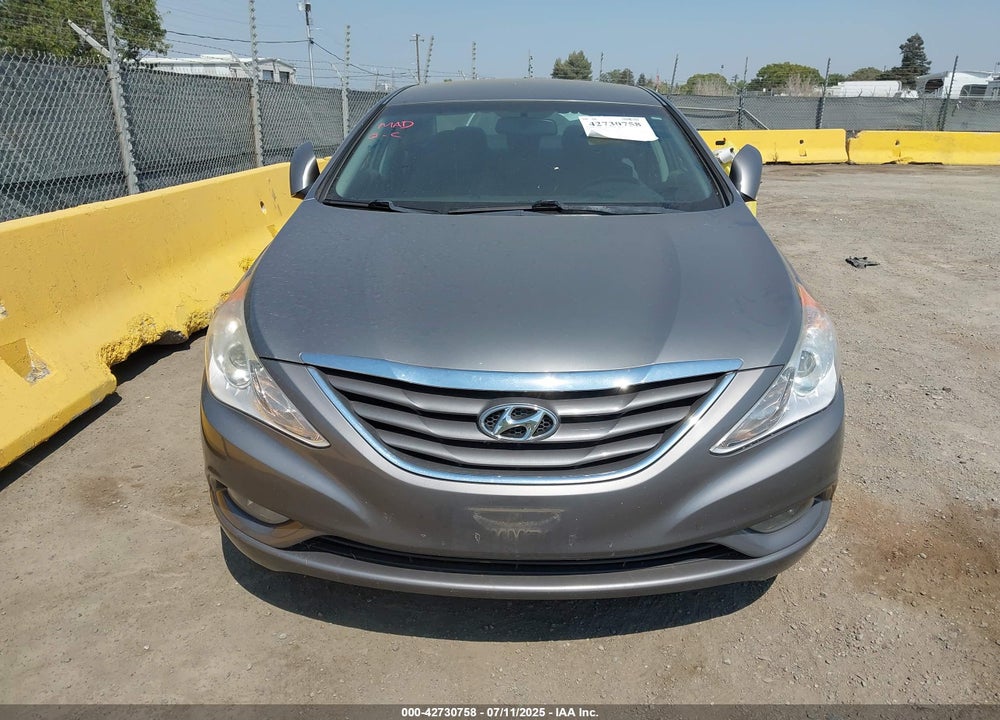 2013 HYUNDAI SONATA GLS VIN: 5NPEB4AC5DH717678