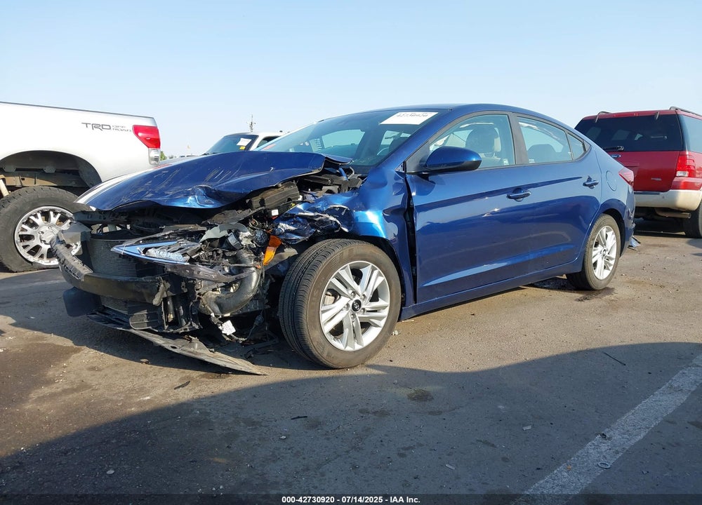 2020 HYUNDAI ELANTRA VIN: 5NPD84LF6LH579424