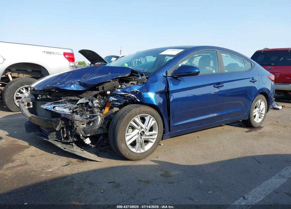 2020 HYUNDAI ELANTRA VIN: 5NPD84LF6LH579424