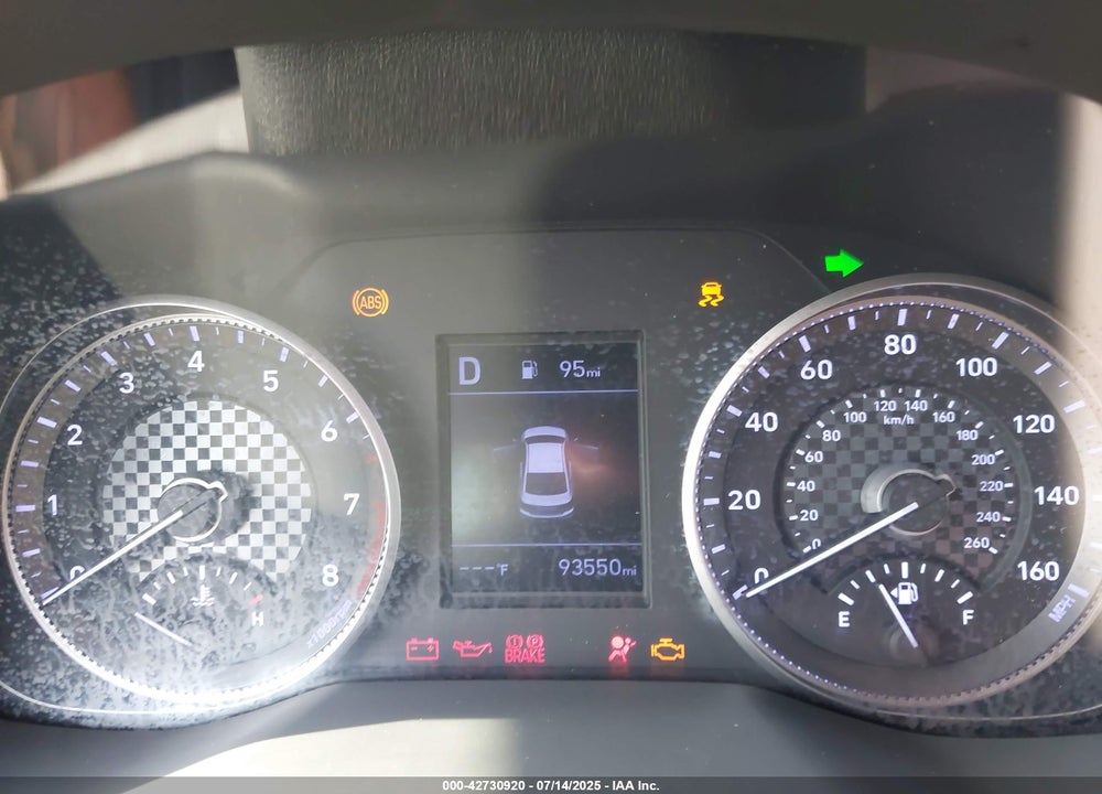 2020 HYUNDAI ELANTRA VIN: 5NPD84LF6LH579424