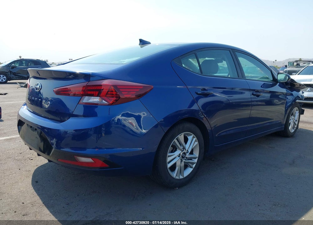 2020 HYUNDAI ELANTRA VIN: 5NPD84LF6LH579424