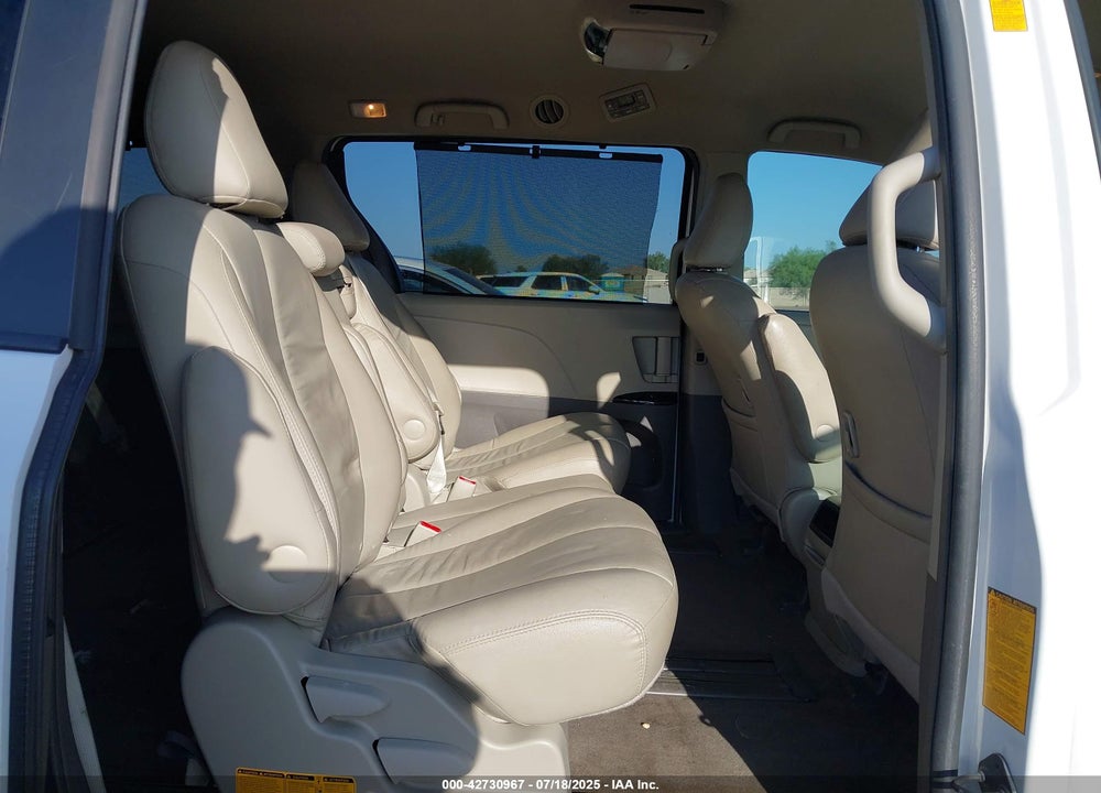 2013 TOYOTA SIENNA LE V6 8 PASSENGER VIN: 5TDKK3DC9DS352568