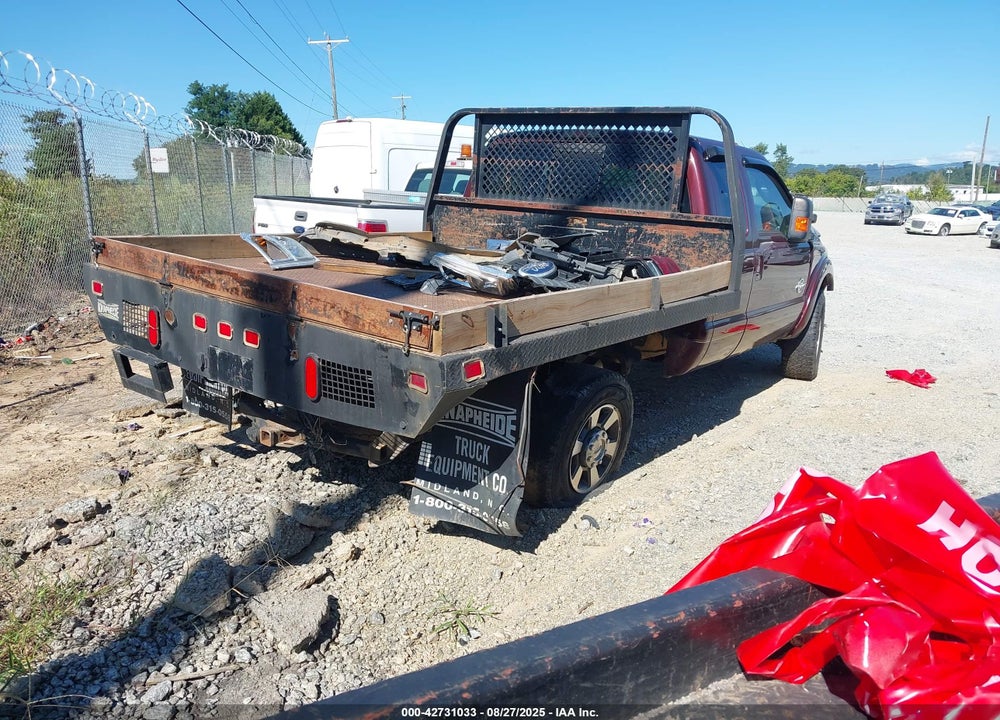 2011 FORD F-350 LARIAT VIN: 1FT8X3BT5BEA46100