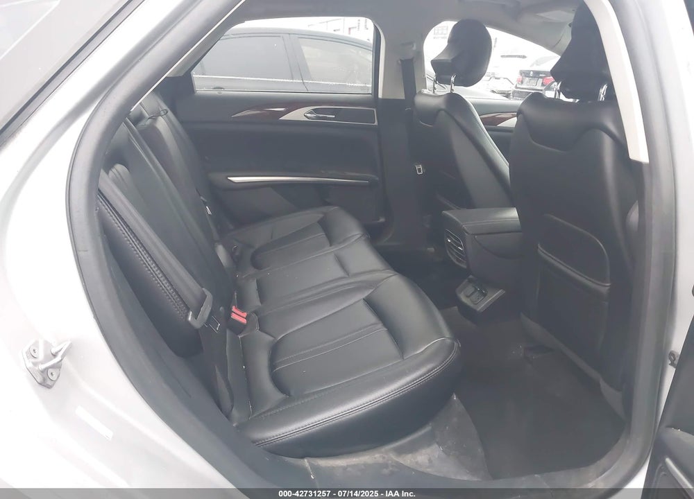 2016 LINCOLN MKZ HYBRID VIN: 3LN6L2LU7GR612861