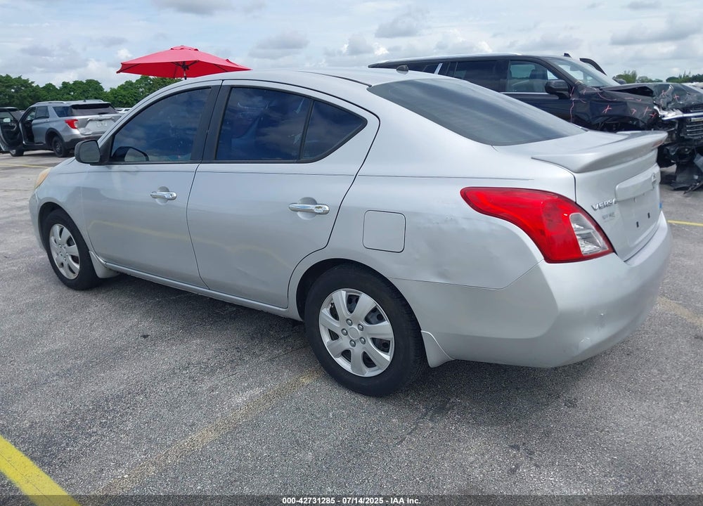 2013 NISSAN VERSA 1.6 SV VIN: 3N1CN7AP5DL819164