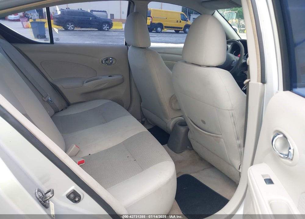 2013 NISSAN VERSA 1.6 SV VIN: 3N1CN7AP5DL819164