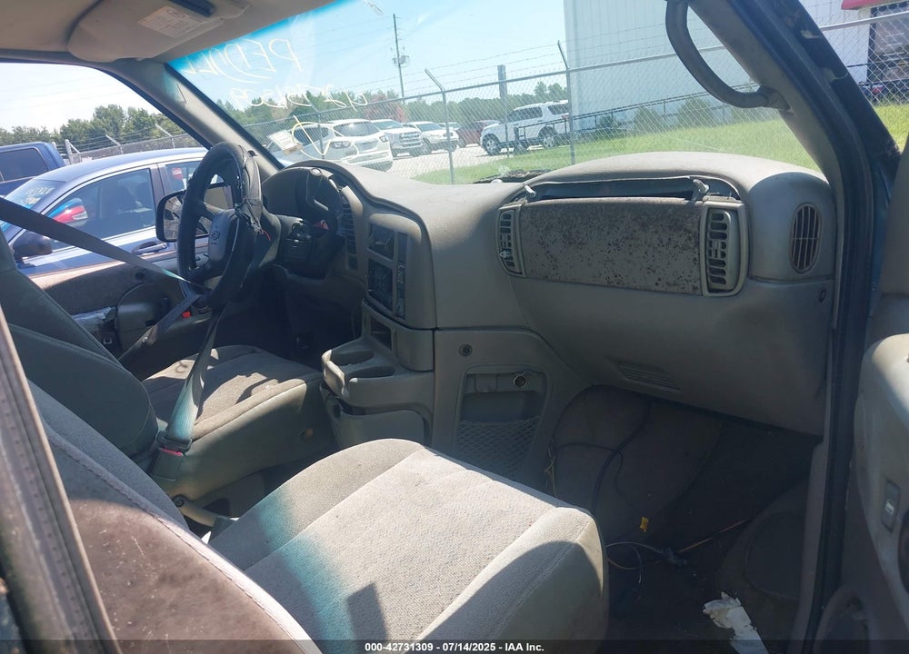 2003 CHEVROLET ASTRO VIN: 1GNDM19X23B145648