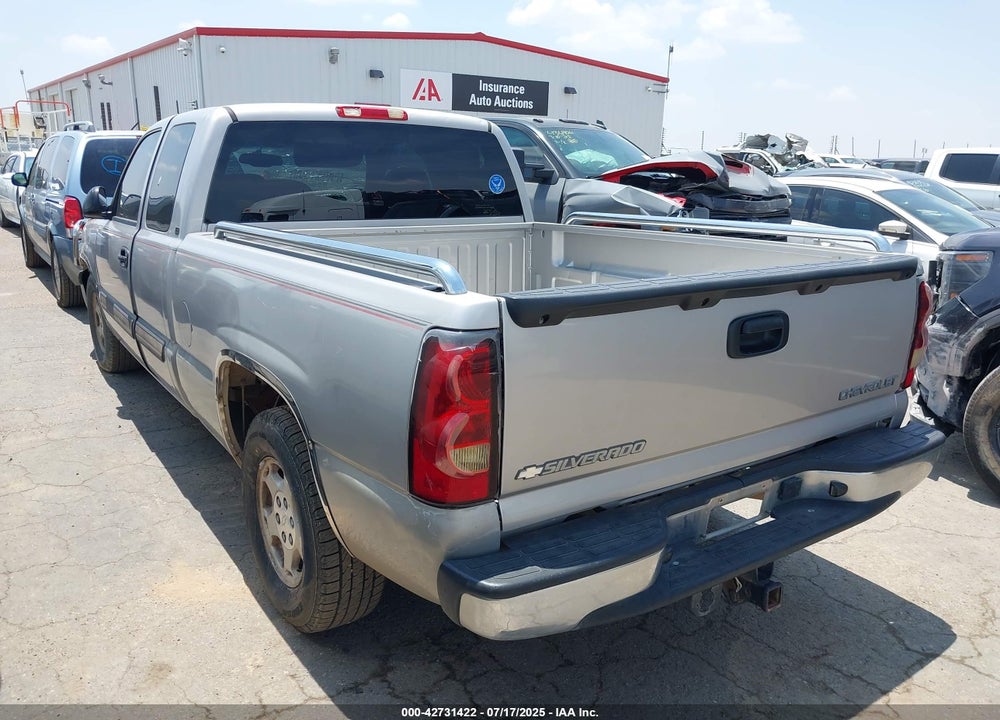 2004 CHEVROLET SILVERADO 1500 LS VIN: 2GCEC19V441127121