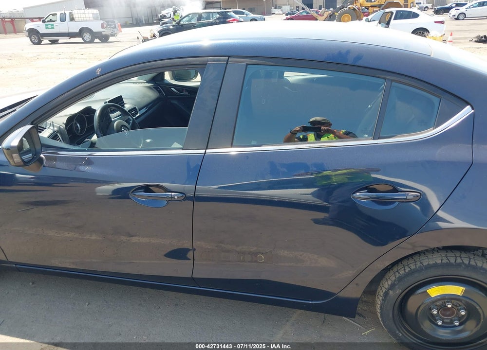 2014 MAZDA 3 VIN: JM1BM1V70E1192322